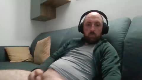 Luca online show from November 5, 8:55 pm