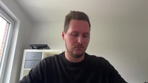 Lucas online show from October 31, 2:42 pm