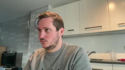 Lucas online show from January 2, 1:51 pm