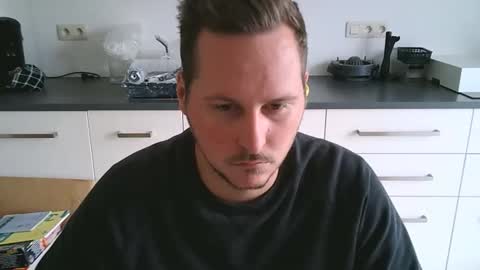 Lucas online show from September 18, 1:13 pm