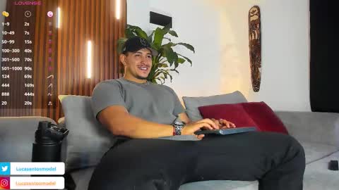 LUCA SANTOS online show from March 13, 1:35 am