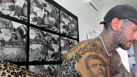 lucasexclusive online show from February 18, 5:42 am