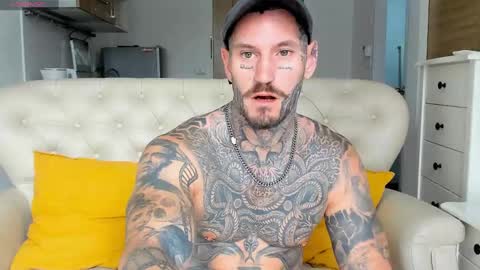 lucasexclusive online show from September 12, 4:01 am