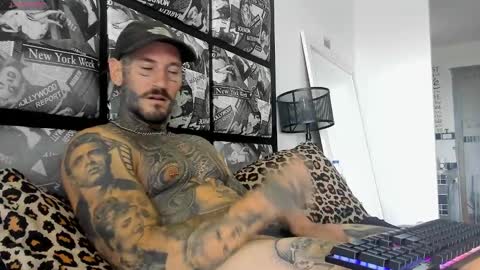 lucasexclusive online show from March 10, 5:11 am