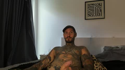 lucasexclusive online show from February 3, 5:27 am