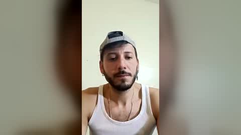 lucasnac521 online show from June 16, 8:33 pm