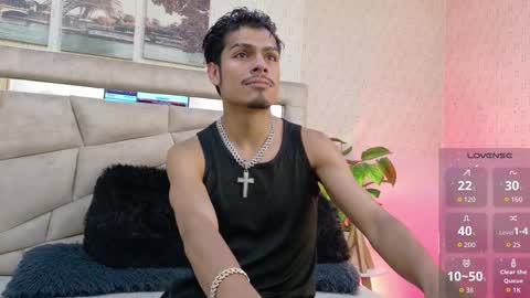 Snapshot of lucayleo chatting on November 1, 4:38 am Luca  Leo online show from November 1, 4:38 am