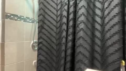 luccathegoat online show from October 20, 2:21 pm