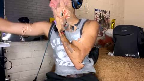 Felipe online show from February 16, 11:59 pm