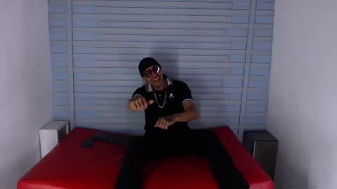 Luci online show from February 3, 1:19 pm