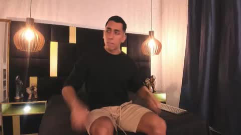 Lucio online show from February 9, 11:48 am