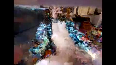 luciousloxs online show from October 3, 8:30 am