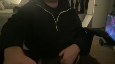 Snapshot of luckboy698 chatting on December 2, 11:49 pm luckboy698 online show from December 2, 11:49 pm