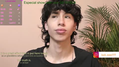 Snapshot of lucke_noor chatting on December 21, 3:42 pm Noor online show from December 21, 3:42 pm