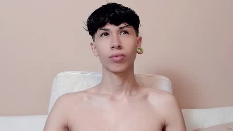 Snapshot of lucke_noor chatting on March 5, 6:12 pm Noor online show from March 5, 6:12 pm