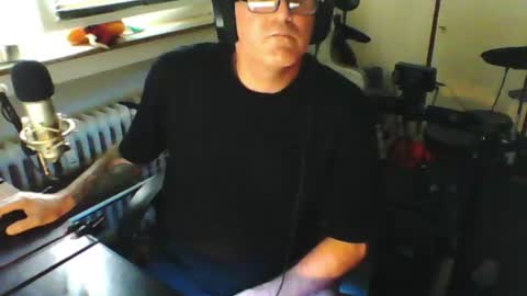        call me  Stefan online show from July 19, 5:19 pm