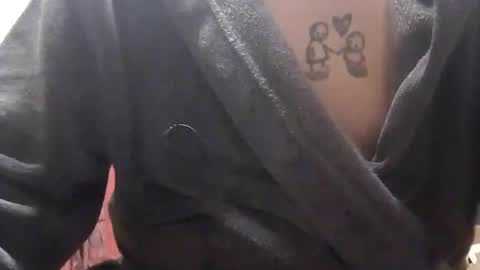 Snapshot of luckyshot91 chatting on February 27, 11:26 pm luckyshot91 online show from February 27, 11:26 pm