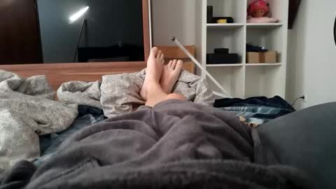 Snapshot of luckyshot91 chatting on October 29, 7:00 am luckyshot91 online show from October 29, 7:00 am