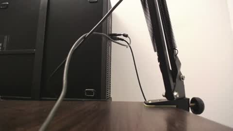 lucydavis_ online show from June 8, 10:33 pm