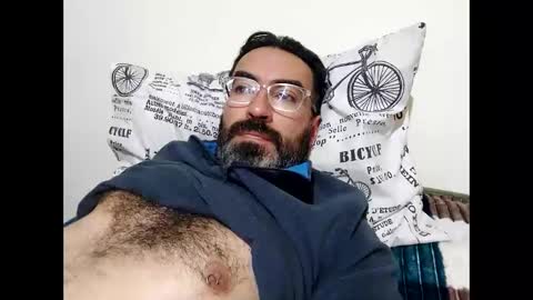 Hairyman online show from December 7, 4:20 am