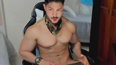 Snapshot of luis_baptista chatting on October 26, 3:08 am luis_baptista online show from October 26, 3:08 am