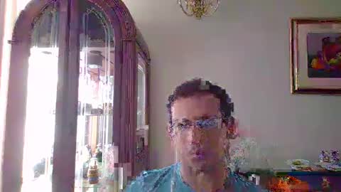 Luis online show from September 19, 8:19 pm