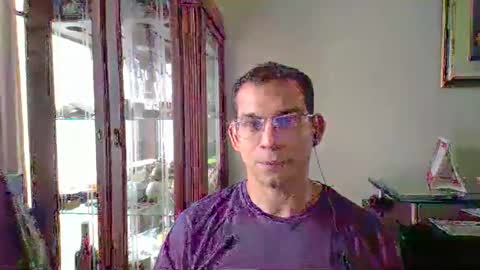 Luis online show from February 27, 7:46 pm