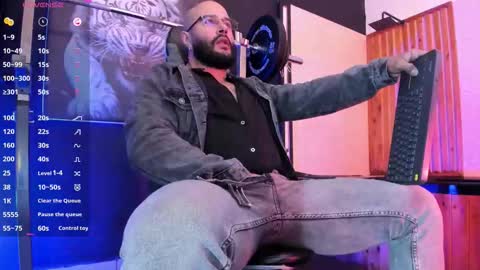 LUKE online show from March 13, 5:08 pm