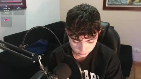 lukeboyce online show from March 2, 2:11 am