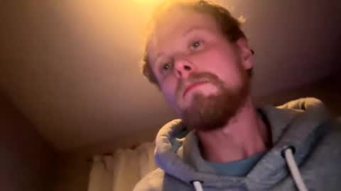 lukeeeeey96 online show from December 14, 4:31 pm