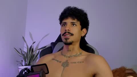 Luke Taylor online show from April 1, 1:41 pm