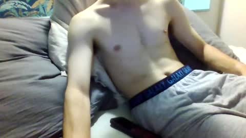 luluarsss online show from June 15, 8:01 pm