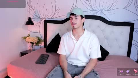 Luna Stanford online show from September 28, 2:20 am