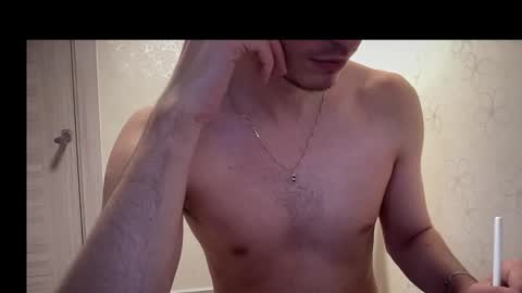 LunaPica online show from December 9, 10:54 am