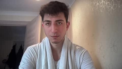 LunaPica online show from February 5, 7:18 am