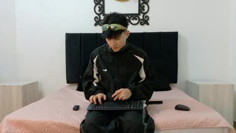 lunaydream online show from May 29, 11:53 am