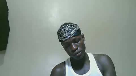 luoislove online show from October 27, 10:50 am