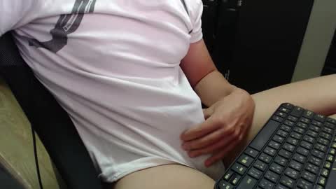 lushboy90 online show from October 7, 7:56 am