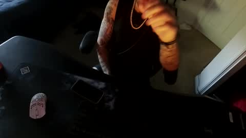 lustful17x online show from June 6, 12:44 pm