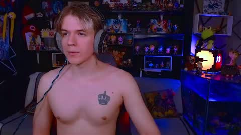 lustymatt online show from February 11, 2:49 am