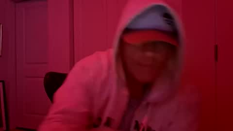 Snapshot of luv2toknstrok chatting on October 27, 10:28 am Luv2tokNstrok online show from October 27, 10:28 am