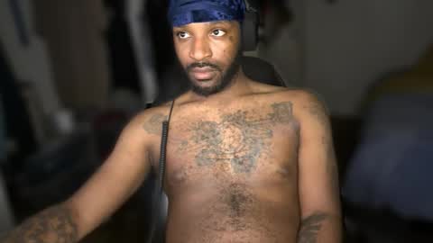 luverboi online show from February 3, 12:41 am