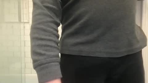 lvguynextdoor440656 online show from March 19, 1:20 am