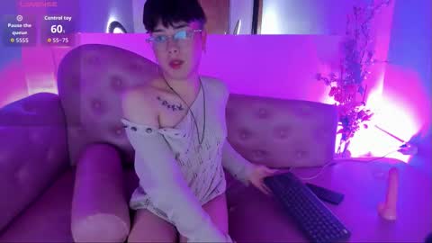 LyamMarven online show from December 4, 7:37 am