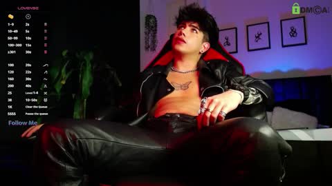 Lyle Bennett Freelance Model online show from February 5, 11:06 am