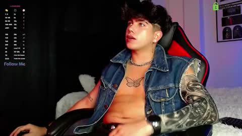 Lyle Bennett Freelance Model online show from December 1, 10:51 am