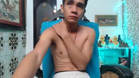 SWEETPINOY online show from December 30, 6:49 pm