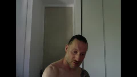 m4rduk online show from April 18, 1:01 pm