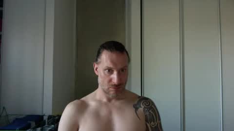 m4rduk online show from March 19, 2:42 pm