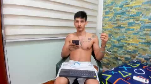 itgram pezlo josue online show from February 10, 1:11 pm